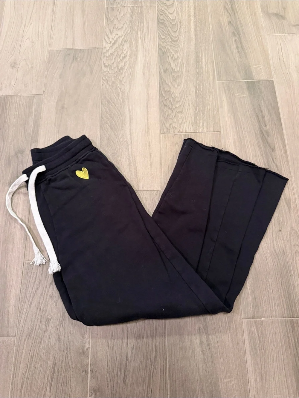 Kerri Rosenthal Women’s Black Sweatpants with Yellow Heart Accent Size XS